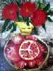 Rom�s com vaso de flores